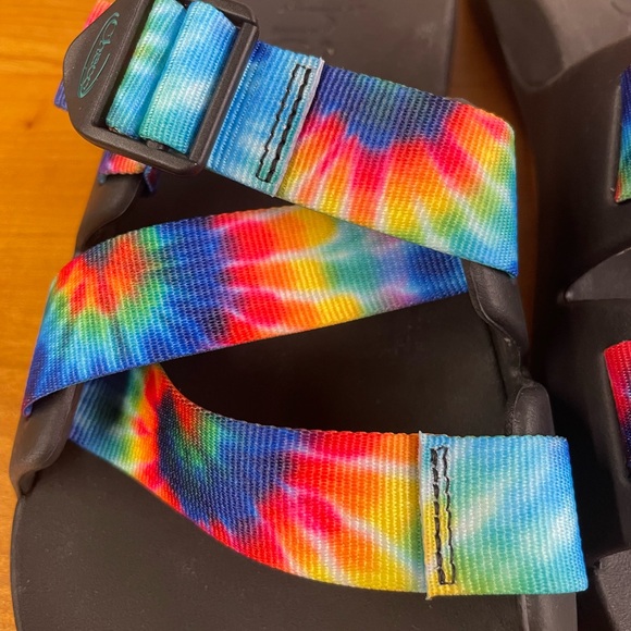 Chaco Chillos tie dye slip on slide sandals 10 - Picture 10 of 11